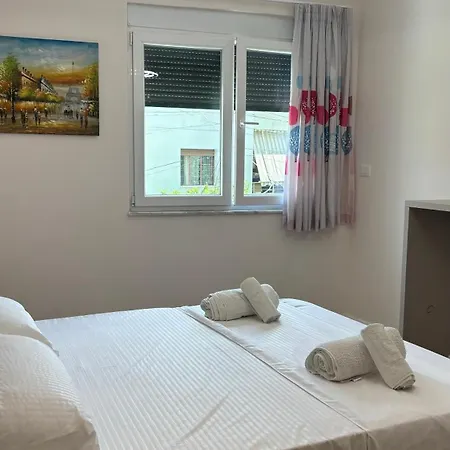 Apartament In *
